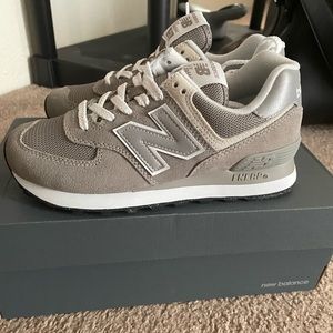 New Balance Gray 547 Core Sneakers